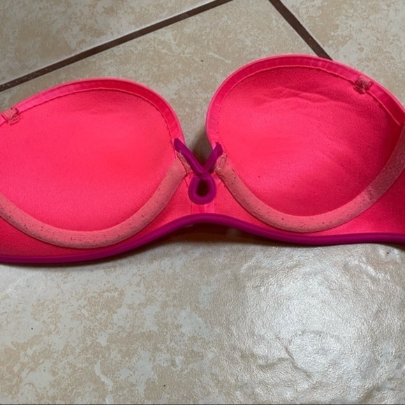 Victorias Secret Strapless Cupped Push-up Bra 32B - Picture 2 of 9